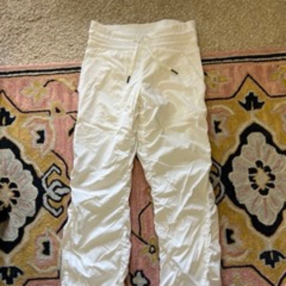 Lululemon Dance Studio pants lined white 2 Full length Cinched hem - Picture 3 of 10